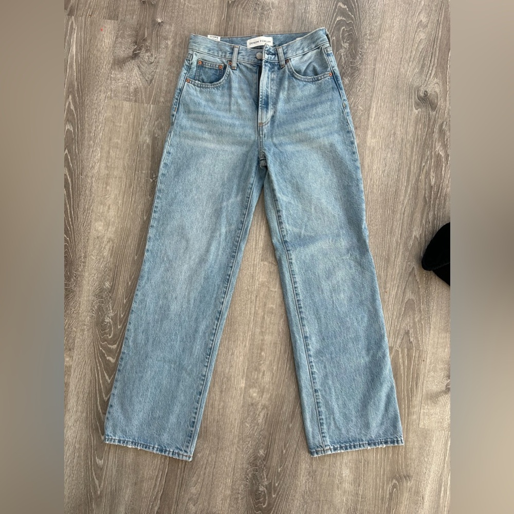 Aritzia Denim Forum The Farrah Hi-Rise Wide Jean